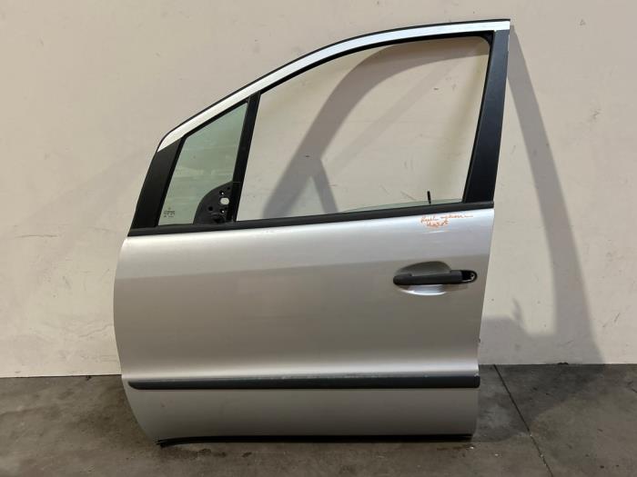 Puerta de 4 puertas izquierda delante Mercedes A-Klasse