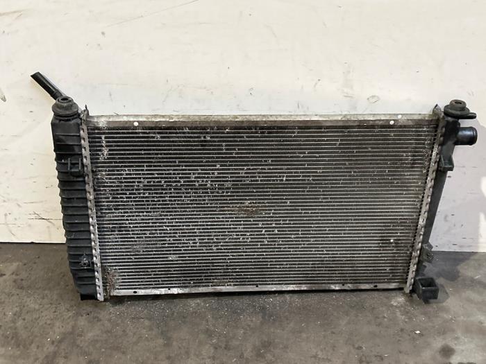 Chlodnica Mercedes A-Klasse