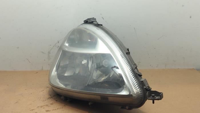 Reflektor lewy Mercedes A-Klasse