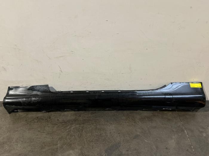 Próg lewy Mercedes SL