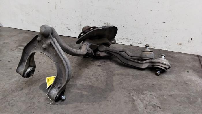 Achsschenkel links vorne Mercedes SL