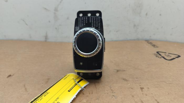 Sterowanie komputera pokladowego Mercedes GLA