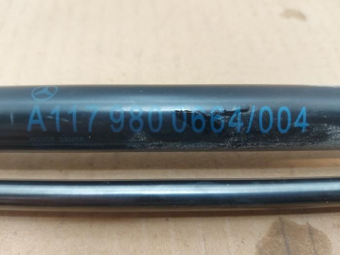 Set Gasdempers Achterklep Mercedes CLA