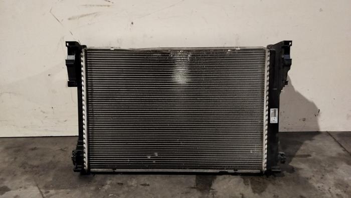 Chlodnica Mercedes C-Klasse