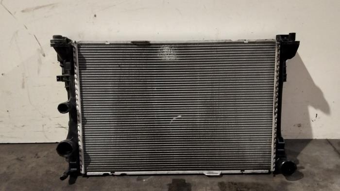 Radiateur Mercedes C-Klasse