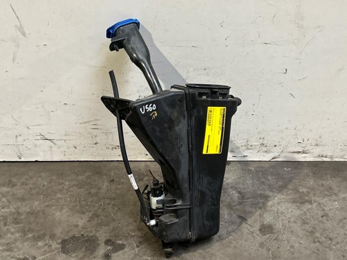 Front windscreen washer reservoir Mercedes C-Klasse