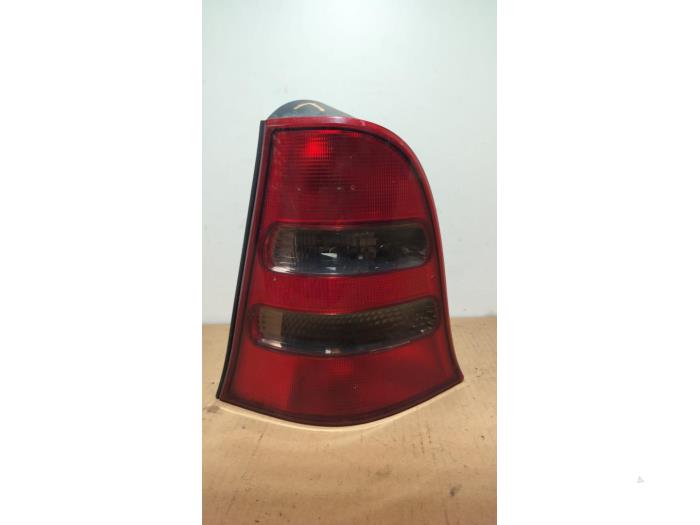 Tylne swiatlo pozycyjne lewe Mercedes A-Klasse