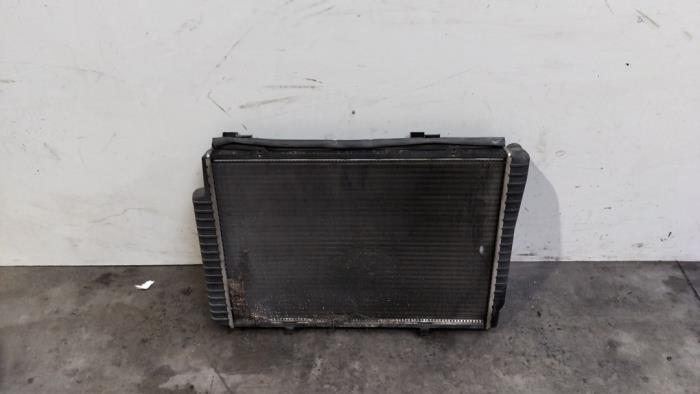 Chlodnica Mercedes CLK