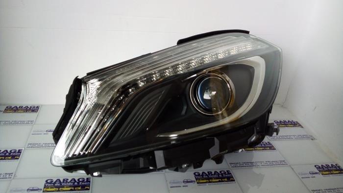 Cristal de faro izquierda Mercedes A-Klasse