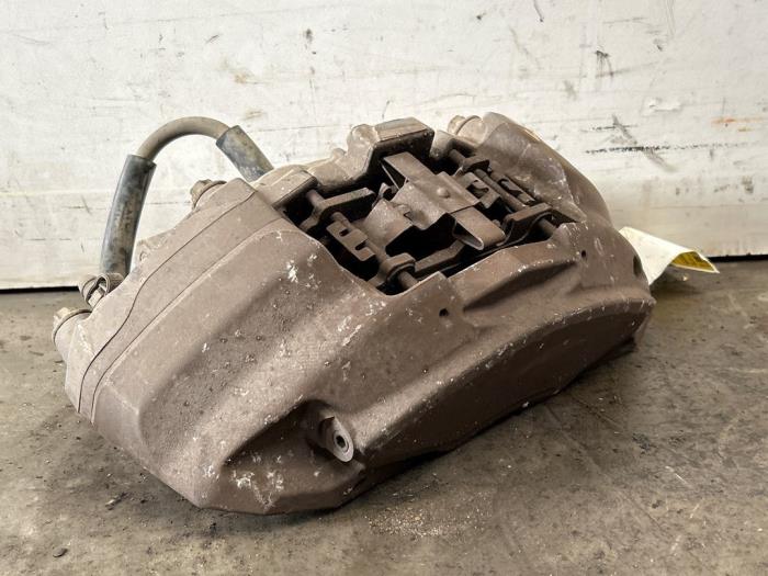 Etrier de frein (pince) avant gauche Mercedes E-Klasse