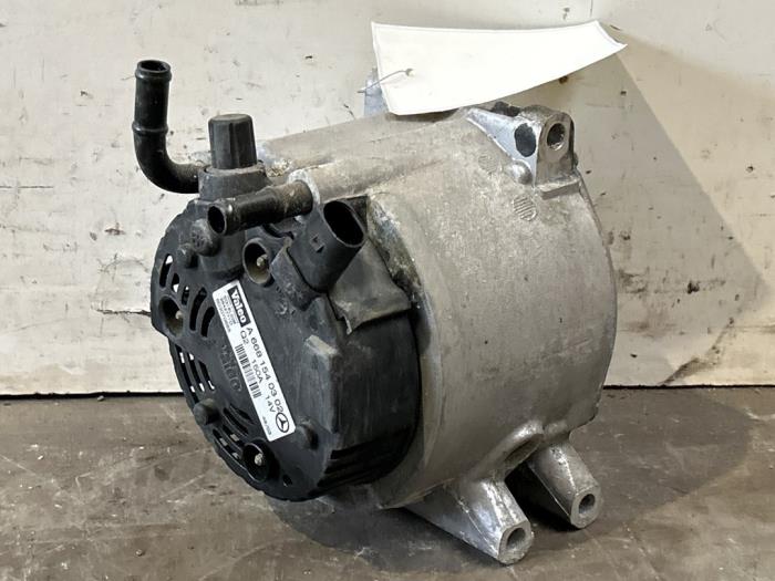 Pradnica Mercedes A-Klasse