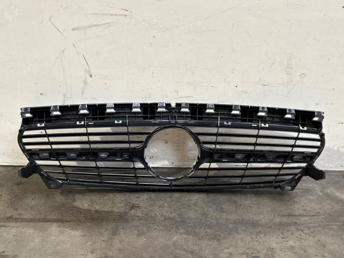 Grille Mercedes CLA