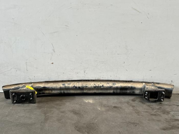 Belka podwozia tyl Mercedes E-Klasse