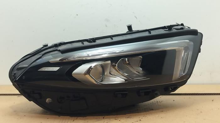 Faro derecha Mercedes A-Klasse