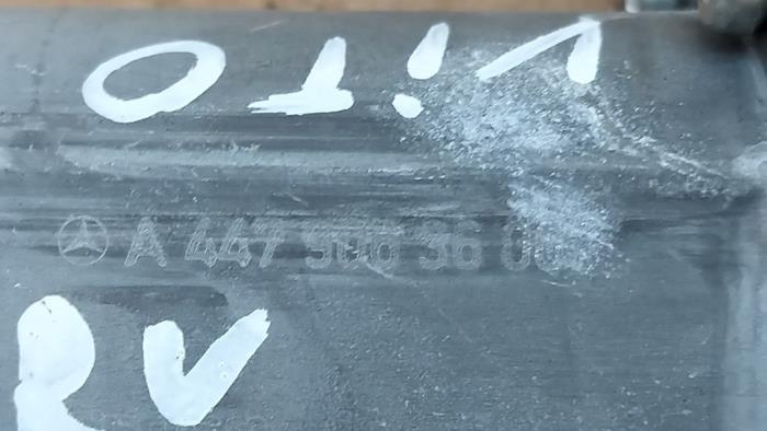 Mechanizm szyby prawej przedniej wersja 2-drzwiowa Mercedes Vito