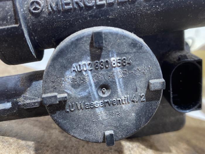 Electric heater valve Mercedes Vito
