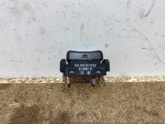 Electric window switch Mercedes E-Klasse