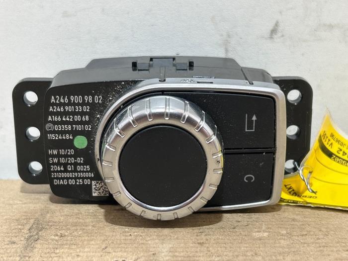 Sterowanie komputera pokladowego Mercedes B-Klasse