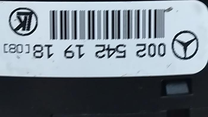 Przelacznik Combi kolumny kierownicy Mercedes C-Klasse