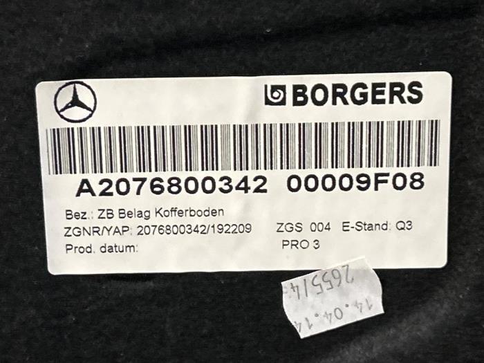 Coffre tapis Mercedes E-Klasse