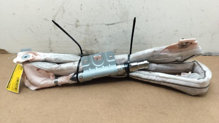 Kurtyna prawa Mercedes E-Klasse