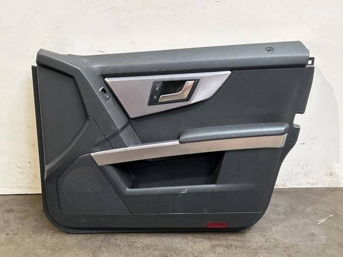 Tapicerka drzwi prawych przednich wersja 4-drzwiowa Mercedes GLK-Klasse