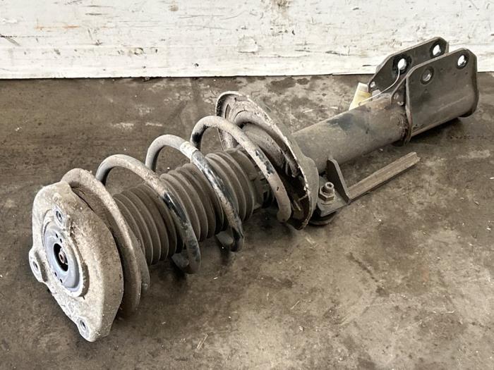 Amortisseur avant gauche Mercedes GLK-Klasse