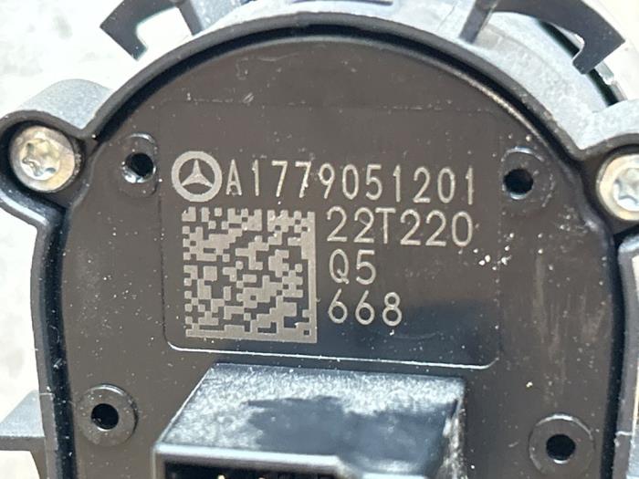 Cerradura de contacto y ordenador Mercedes CLA