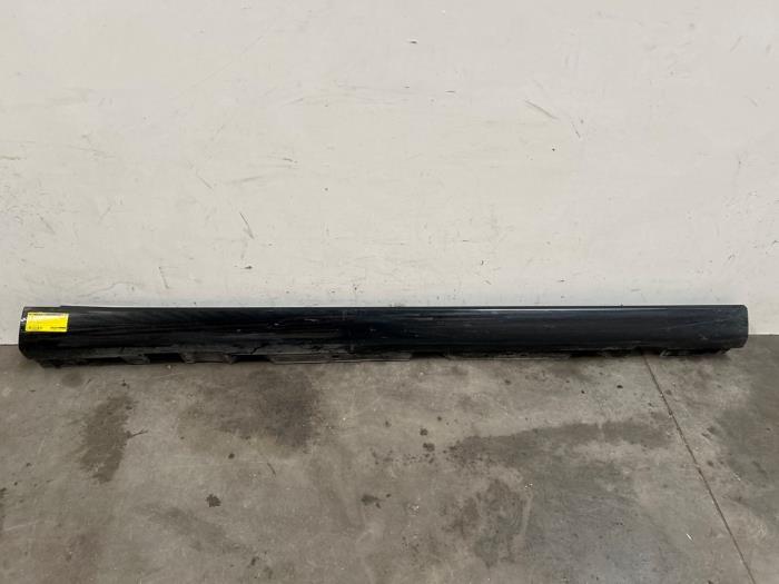 Dorpel rechts Mercedes CLA