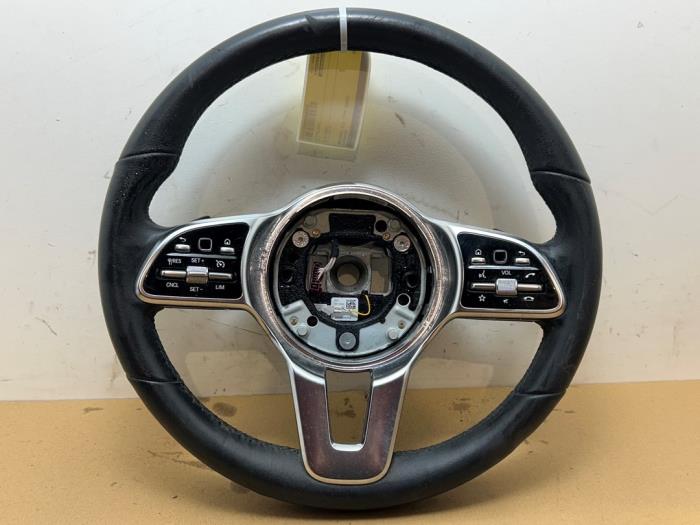 Lenkrad Mercedes CLA