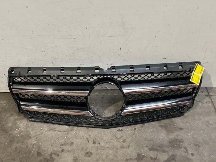 Grille Mercedes B-Klasse