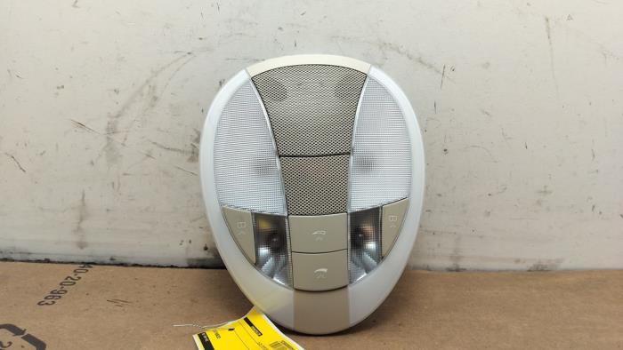 Iluminación interior detrás Mercedes CLS-Klasse