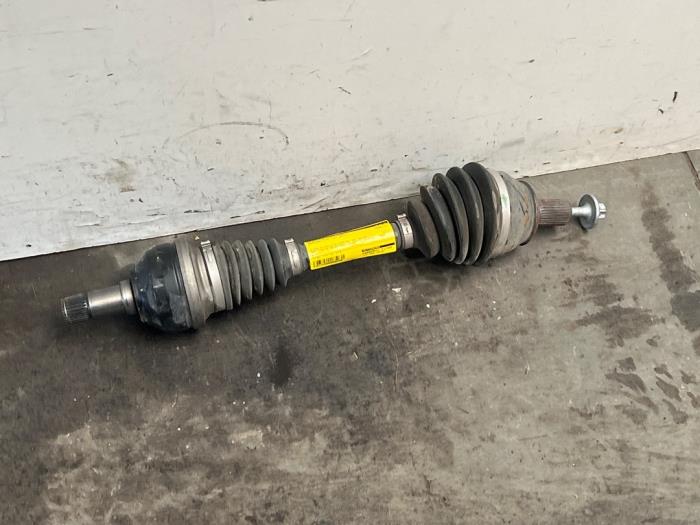 Aandrijfas links-voor Mercedes CLA