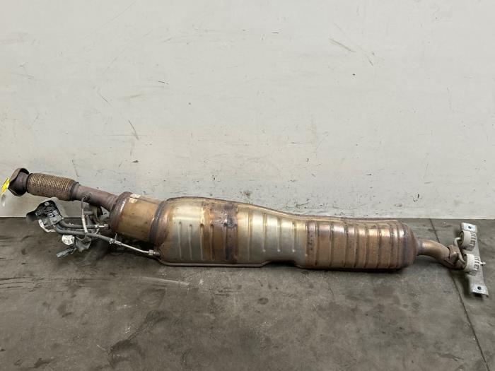 Uitlaat Middendemper Mercedes CLA