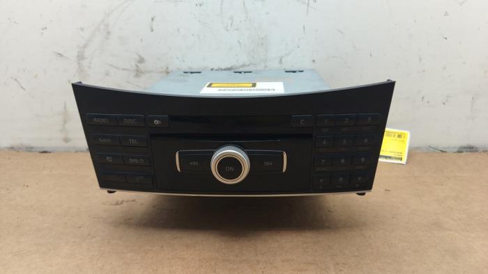 Radio Mercedes E-Klasse