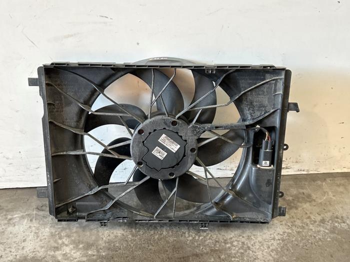 Wentylator chlodzenia silnika Mercedes E-Klasse