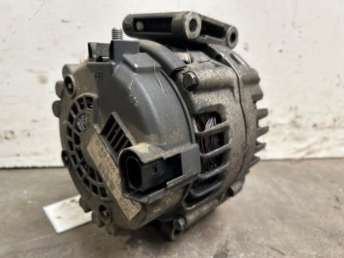 Pradnica Mercedes E-Klasse