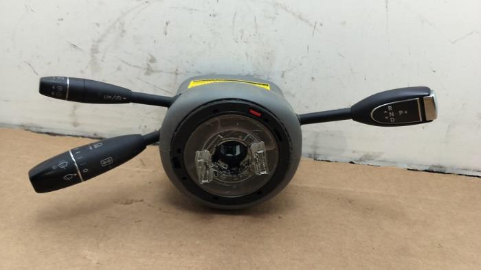 Przelacznik Combi kolumny kierownicy Mercedes E-Klasse