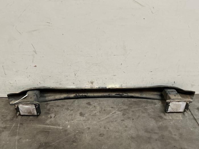 Viga de chasis detrás Mercedes E-Klasse