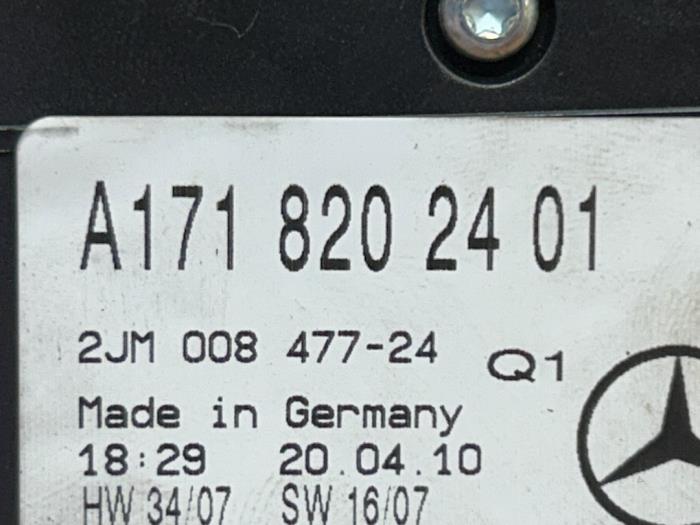 Oswietlenie wewnetrzne przód Mercedes SLK