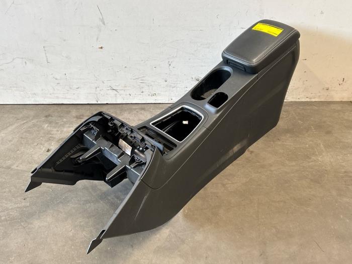 Konsole srodkowe Mercedes B-Klasse