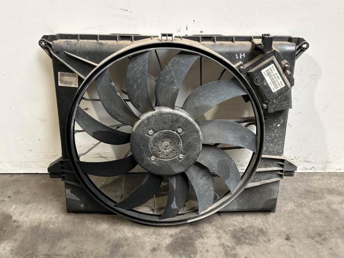 Wentylator chlodzenia silnika Mercedes ML-Klasse