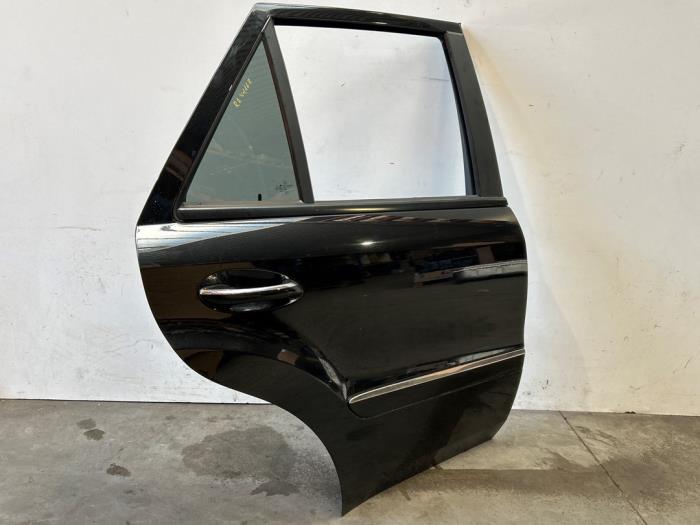 Portier 4Deurs rechts-achter Mercedes ML-Klasse