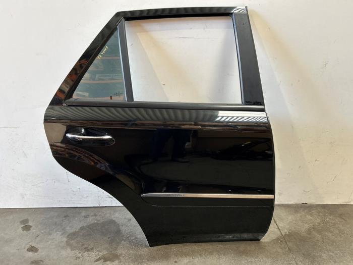 Portier 4Deurs rechts-achter Mercedes ML-Klasse