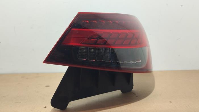 Feu arrière droit Mercedes E-Klasse