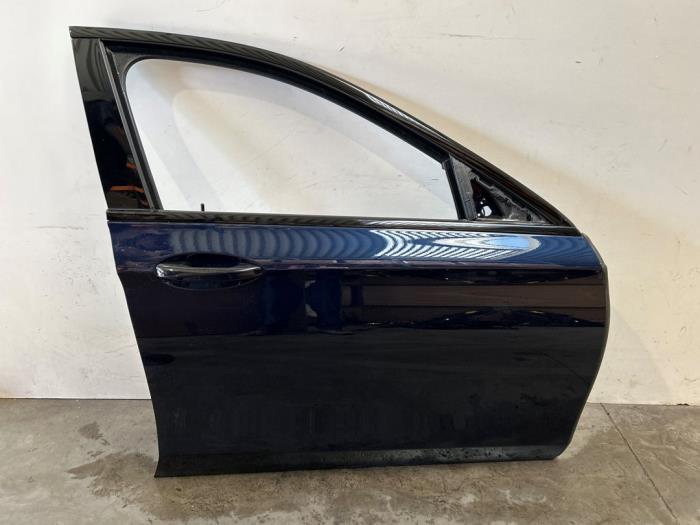 Puerta 4 puertas derecha delante Mercedes E-Klasse