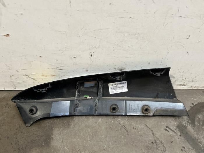 Rücklichtrahmen links Mercedes Vito