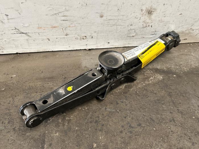 Zestaw do wymiany kola Mercedes Vito