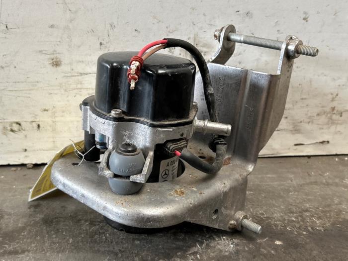 Vacuum pump (diesel) Mercedes C-Klasse