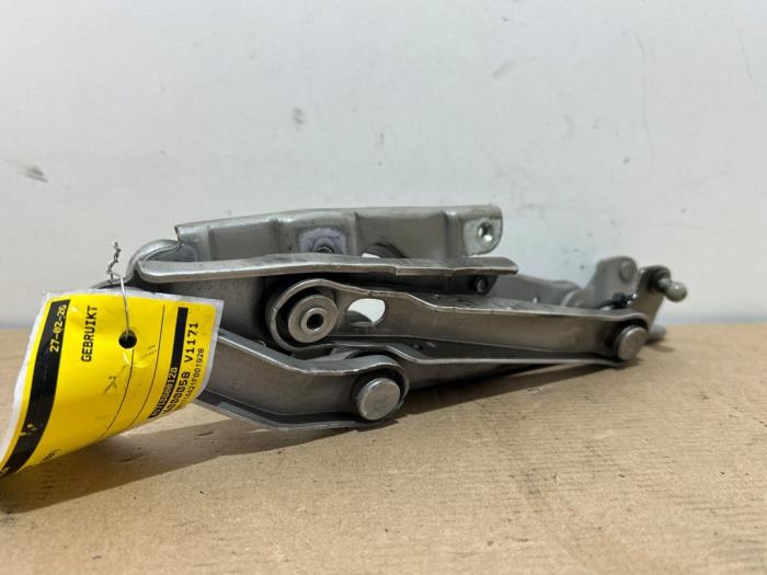 Bonnet Hinge Mercedes SLK